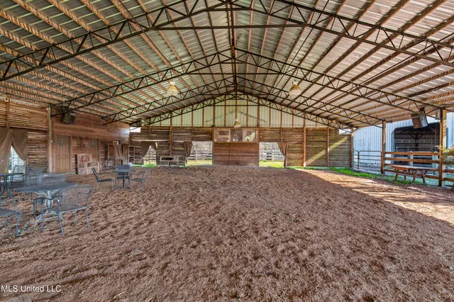 $1,359,000 | 1020 Jack Johnson Road, Crystal Springs, MS 39059