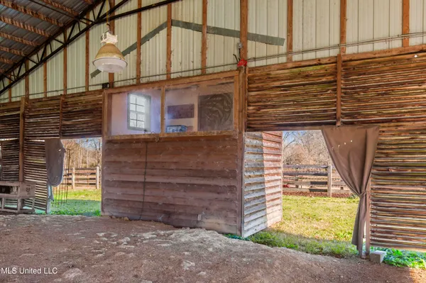 $1,359,000 | 1020 Jack Johnson Road, Crystal Springs, MS 39059