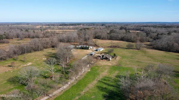 $1,359,000 | 1020 Jack Johnson Road, Crystal Springs, MS 39059