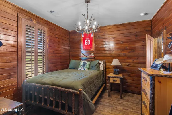 $1,359,000 | 1020 Jack Johnson Road, Crystal Springs, MS 39059