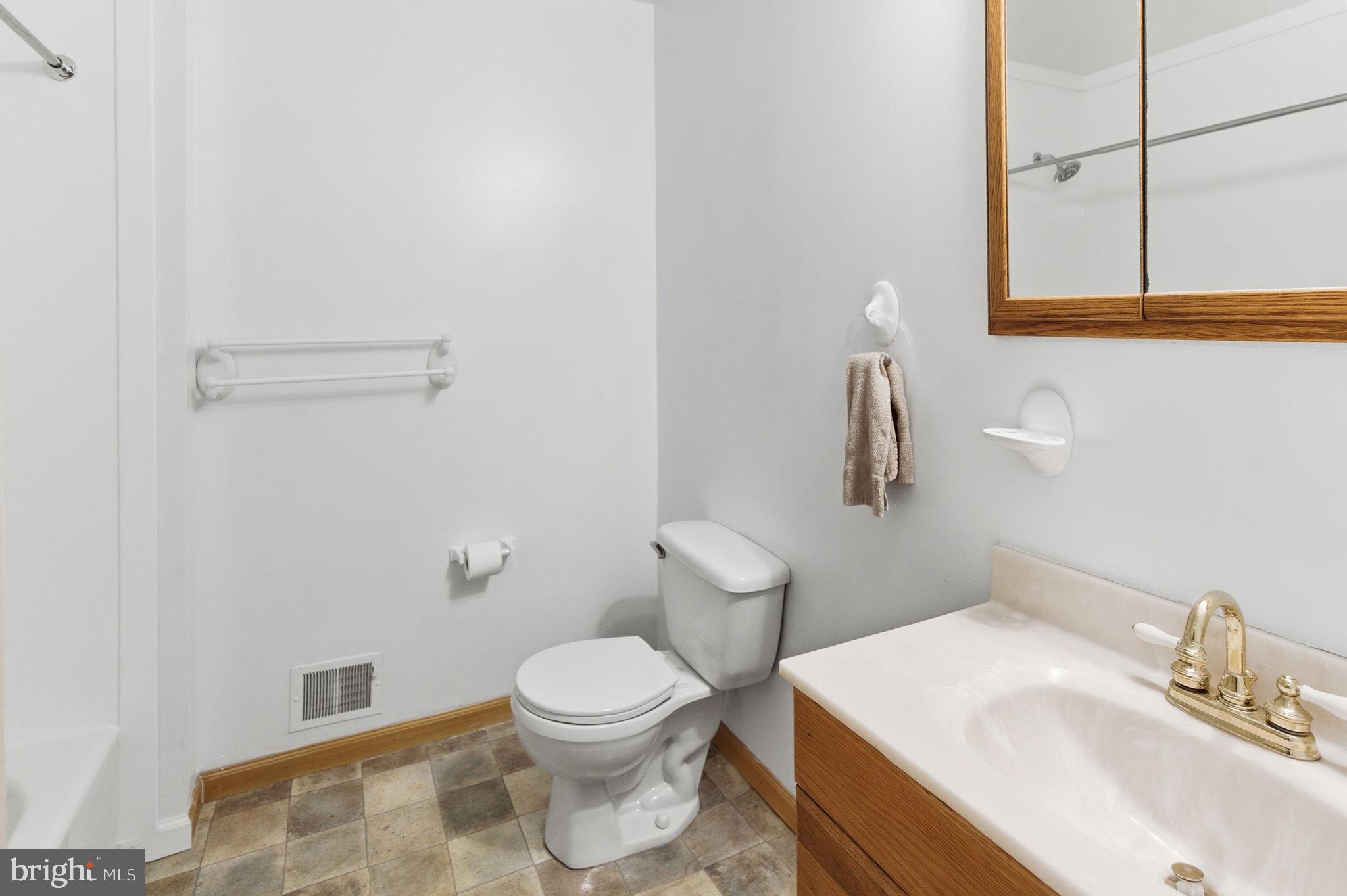 10400 Carlyn Ridge Road Damascus, MD 20872 - Photo 25 of 47 Gallery Image 25