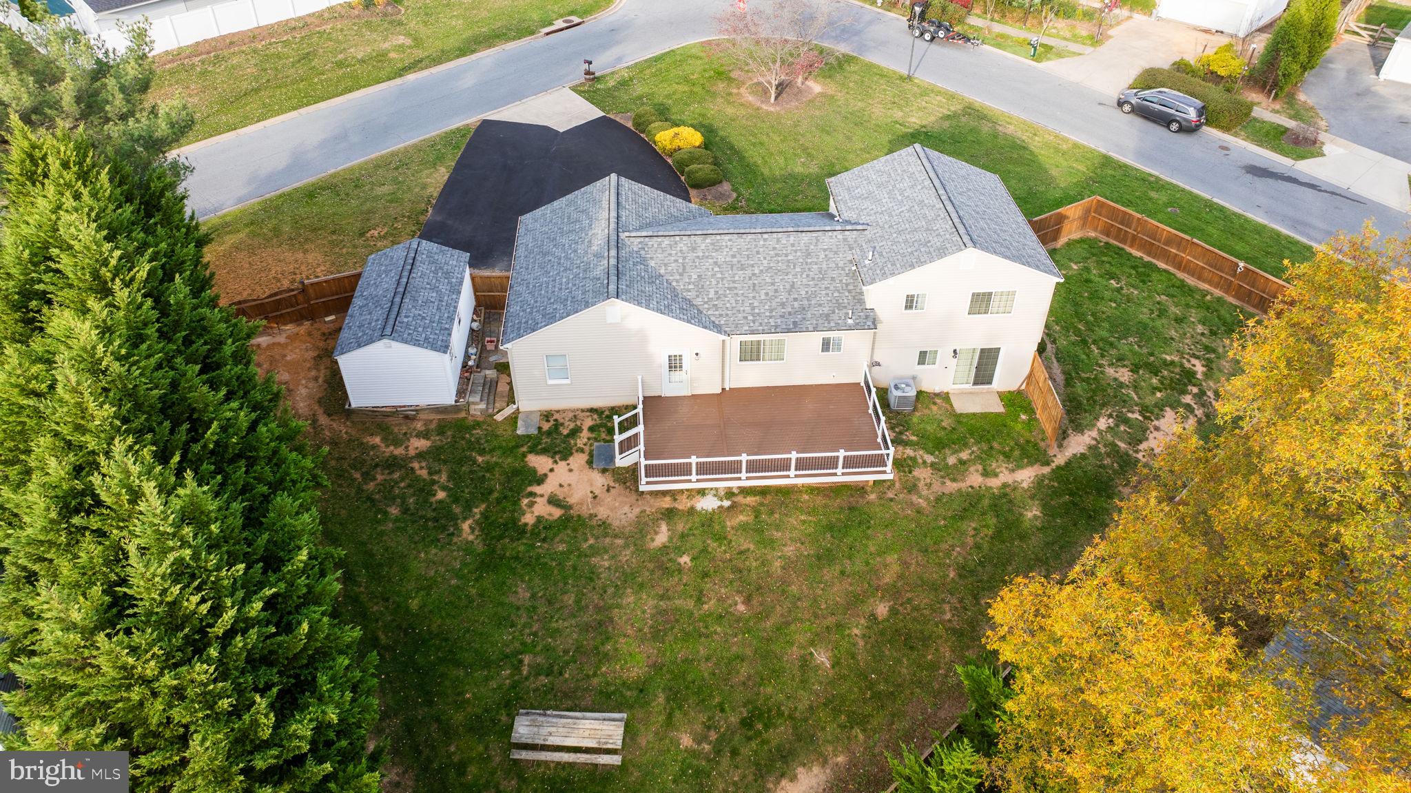 10400 Carlyn Ridge Road Damascus, MD 20872 - Photo 5 of 47 Gallery Image 5