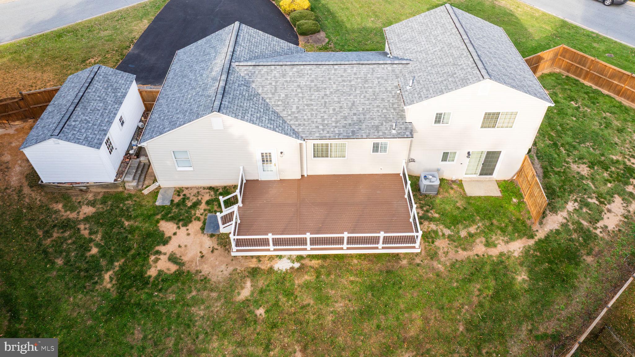 10400 Carlyn Ridge Road Damascus, MD 20872 - Photo 6 of 47 Gallery Image 6