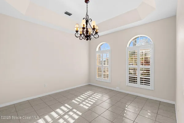 $4,500 | 943 Carriage Hill Road, Melbourne, FL 32940