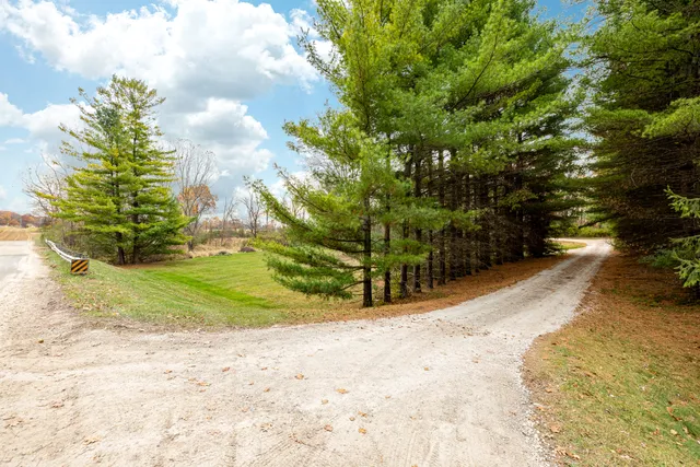 $536,000 | 11835 Trinkle Road, Dexter, MI 48130