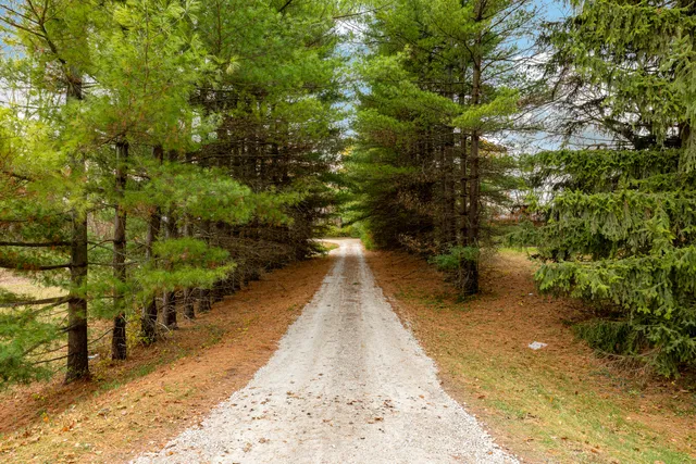 $536,000 | 11835 Trinkle Road, Dexter, MI 48130