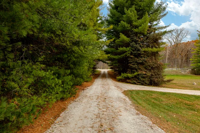 $536,000 | 11835 Trinkle Road, Dexter, MI 48130