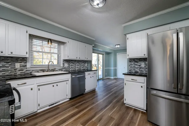 $340,000 | 4906 Creekside Drive, New Bern, NC 28562