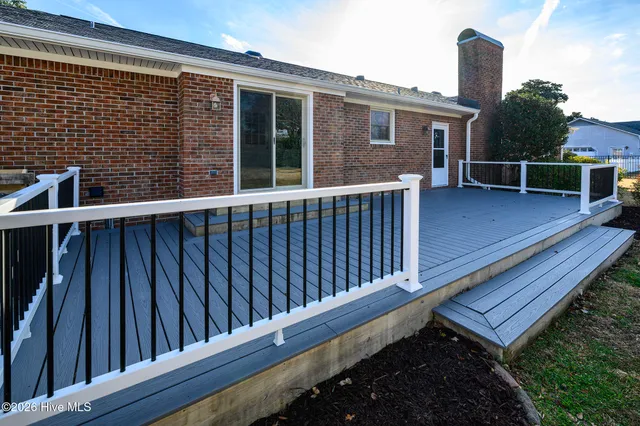 $340,000 | 4906 Creekside Drive, New Bern, NC 28562