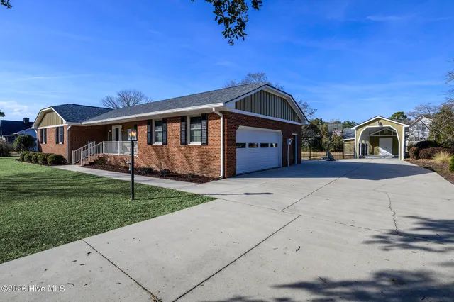 $340,000 | 4906 Creekside Drive, New Bern, NC 28562