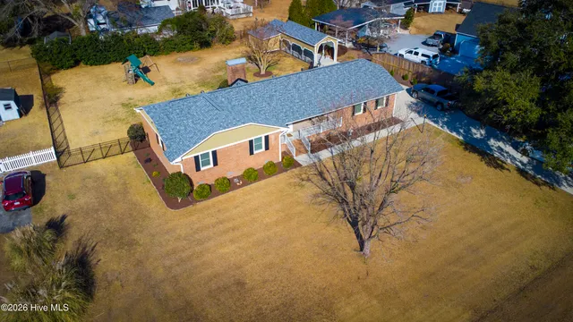 $340,000 | 4906 Creekside Drive, New Bern, NC 28562