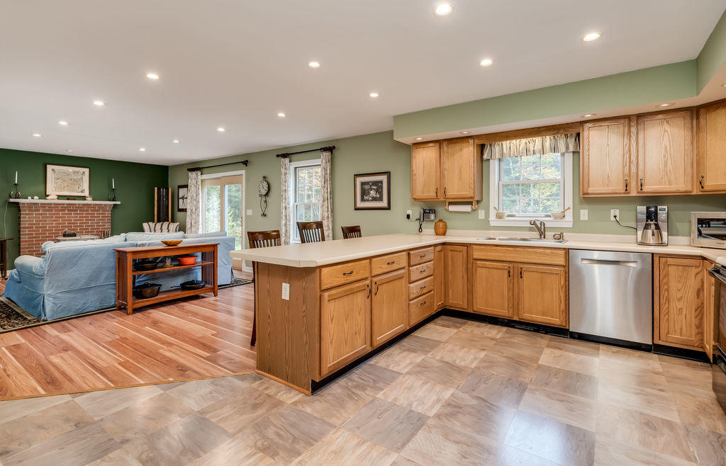 11 Forest Ridge Drive Durham, ME 04222 - Photo 14 of 45 014_11forest_ridge_drdurham-38