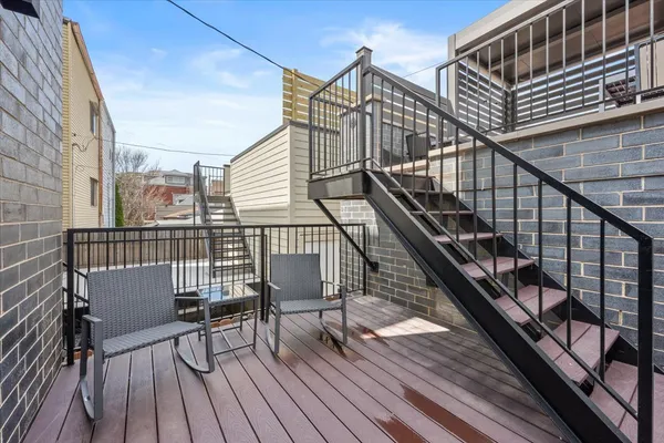 $1,850,000 | 2122 West McLean Avenue, Chicago, IL 60647