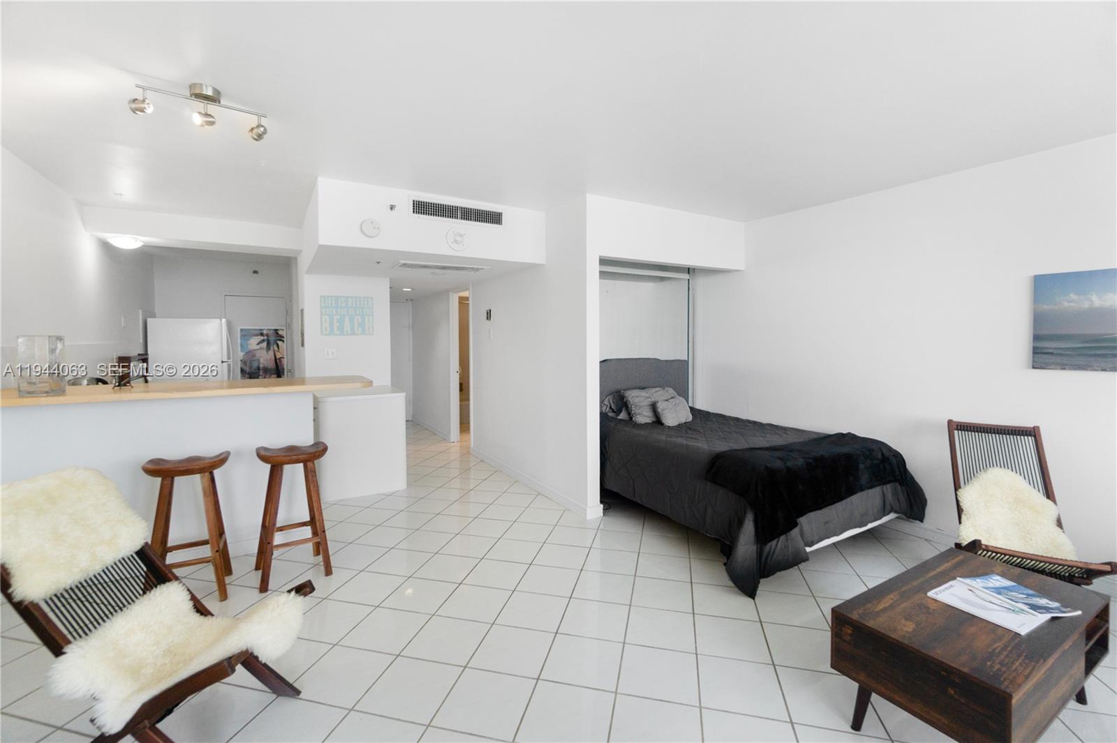 100 Lincoln Road, Unit 1117 Miami Beach, FL 33139 - Photo 6 of 16