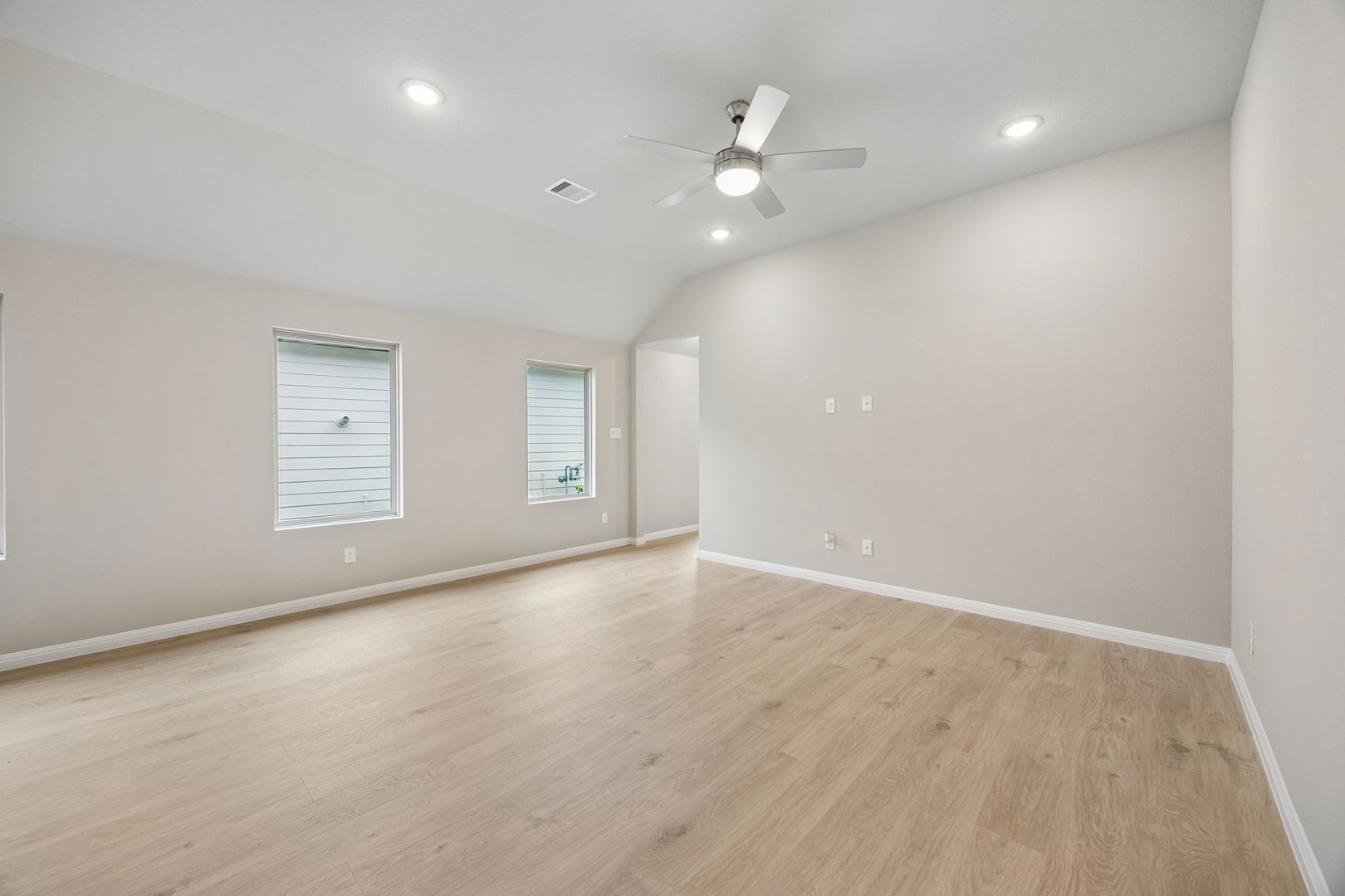 1244 Minorca Street Huffman, TX 77336 - Photo 5 of 31 6-1244Minorca_006