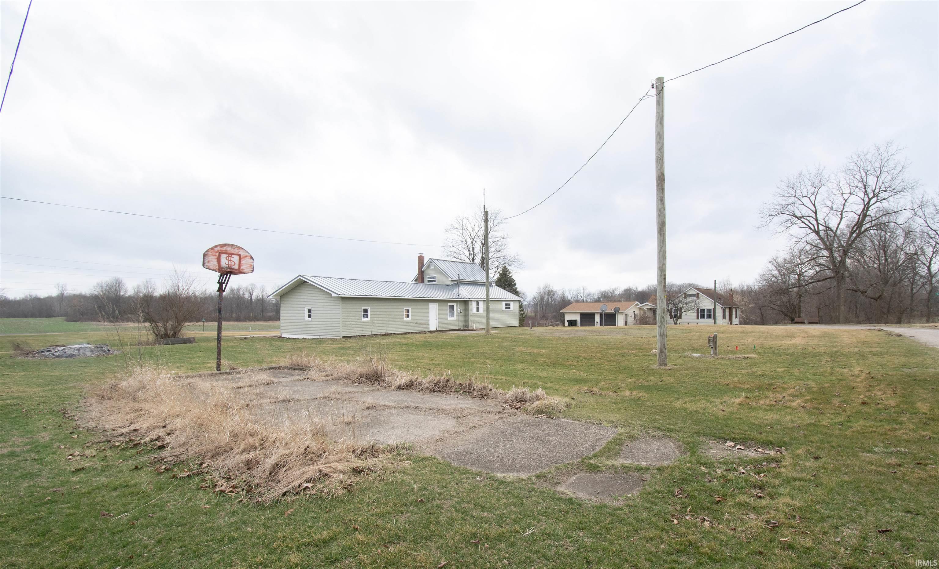 3465 South 1140 East Lagrange, IN 46761 - Photo 5 of 31