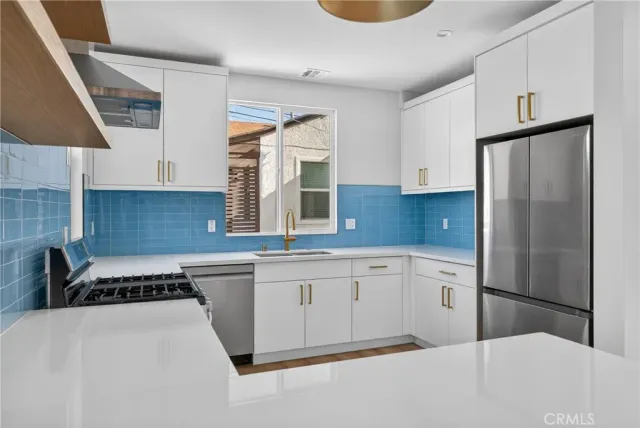 $2,095 | 11548 Burke Street, Unit B, Whittier, CA 90602