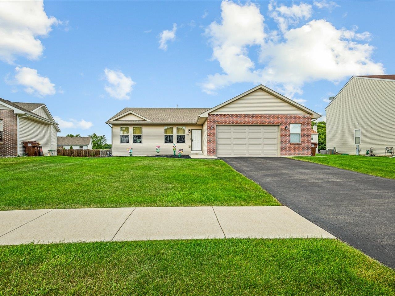 6382 Edgewood Road Machesney Park, IL 61115 - Photo 1 of 46