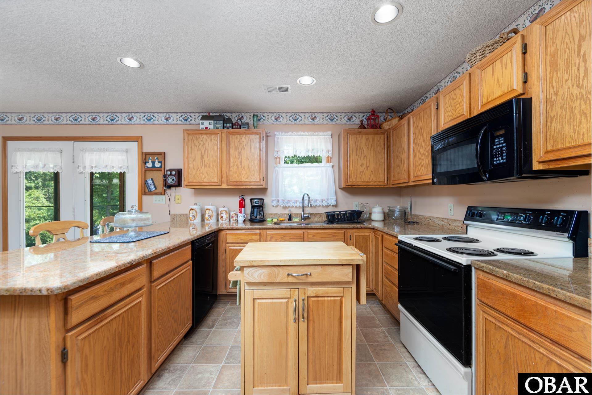 1226 Colleton Avenue Kitty Hawk, NC 27949 - Photo 18 of 44 Gallery Image 18