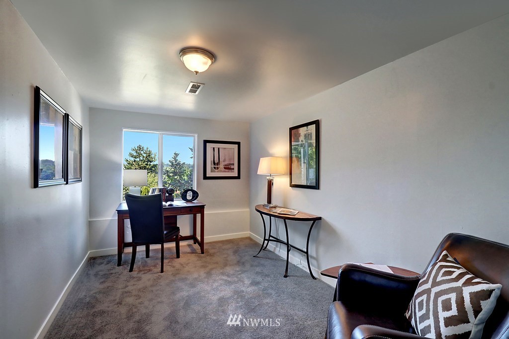 23918 7th Avenue West Bothell, WA 98021 - Photo 17 of 24