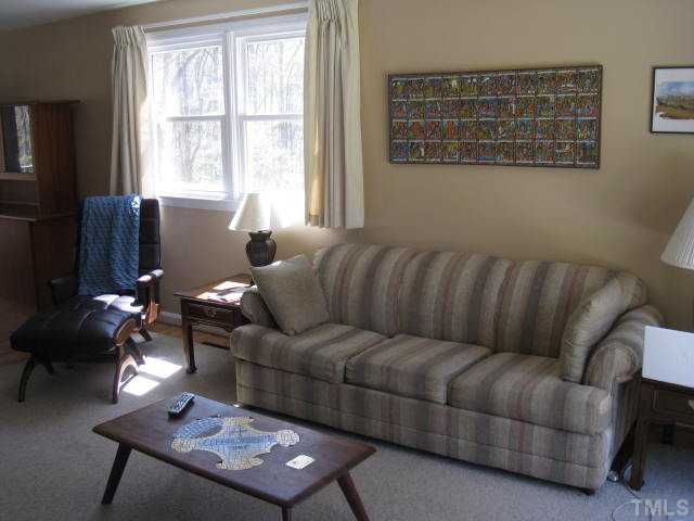 429 Ridgefield Road Chapel Hill, NC 27517 - Photo 2 of 12 Gallery Image 2