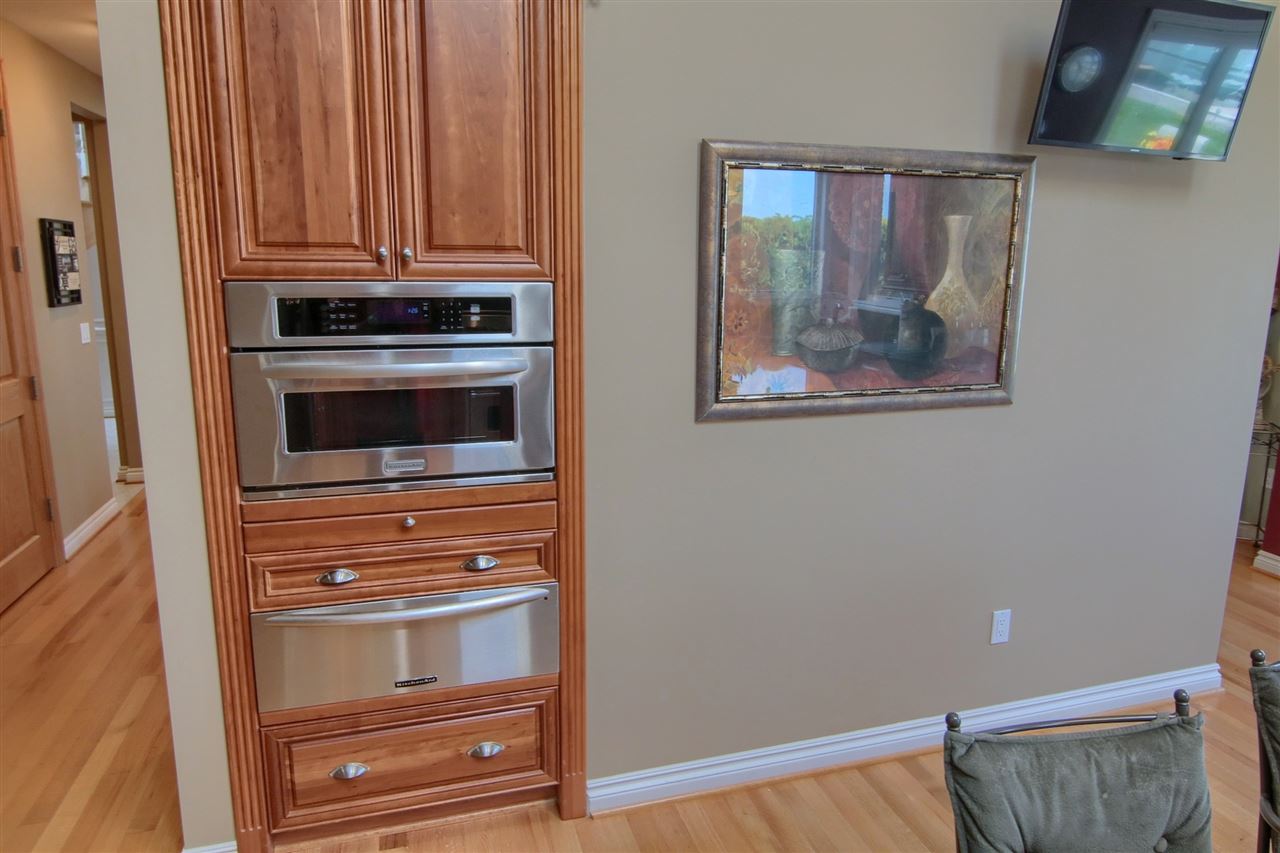 32417 South River Road Harrison Township, MI 48045 - Photo 62 of 97 31348066-62.JPG