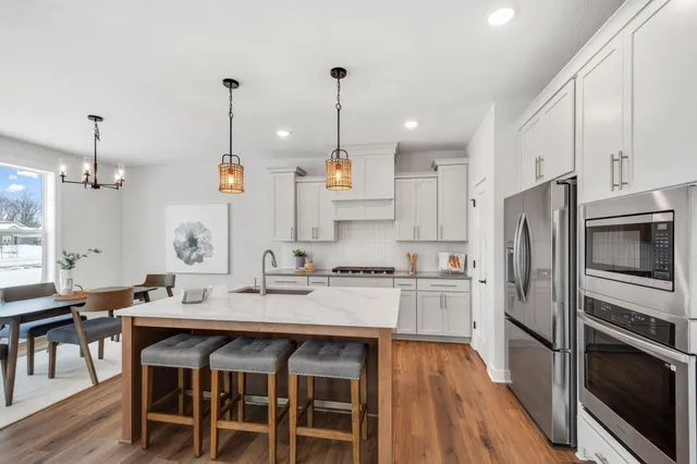 $789,900 | 10261 Shadyview Lane North, Maple Grove, MN 55311