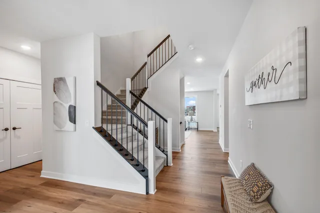 $789,900 | 10261 Shadyview Lane North, Maple Grove, MN 55311