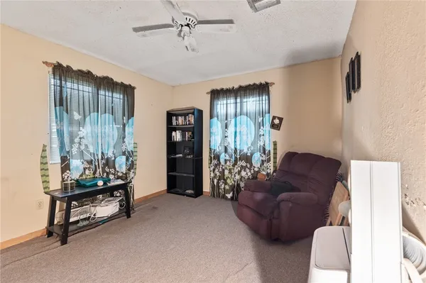 $174,900 | 100 Lamplite Lane, Sinton, TX 78387