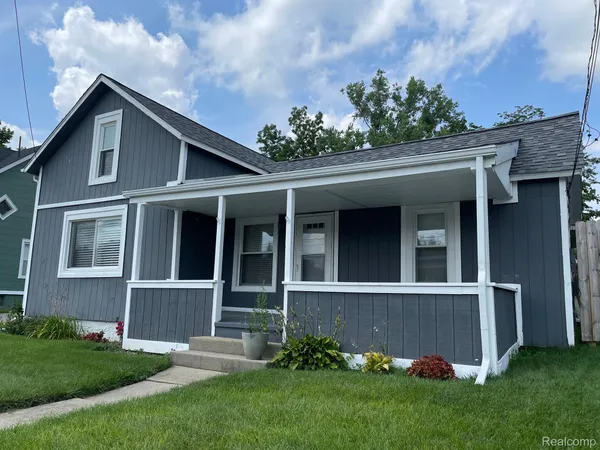 $169,900 | 7556 Miller Road, Swartz Creek, MI 48473