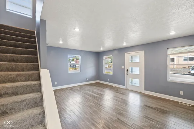 $229,000 | 529 East 32nd Street, Indianapolis, IN 46205