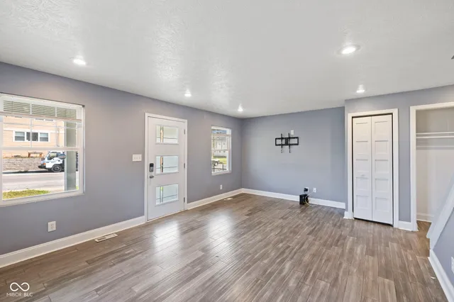 $229,000 | 529 East 32nd Street, Indianapolis, IN 46205