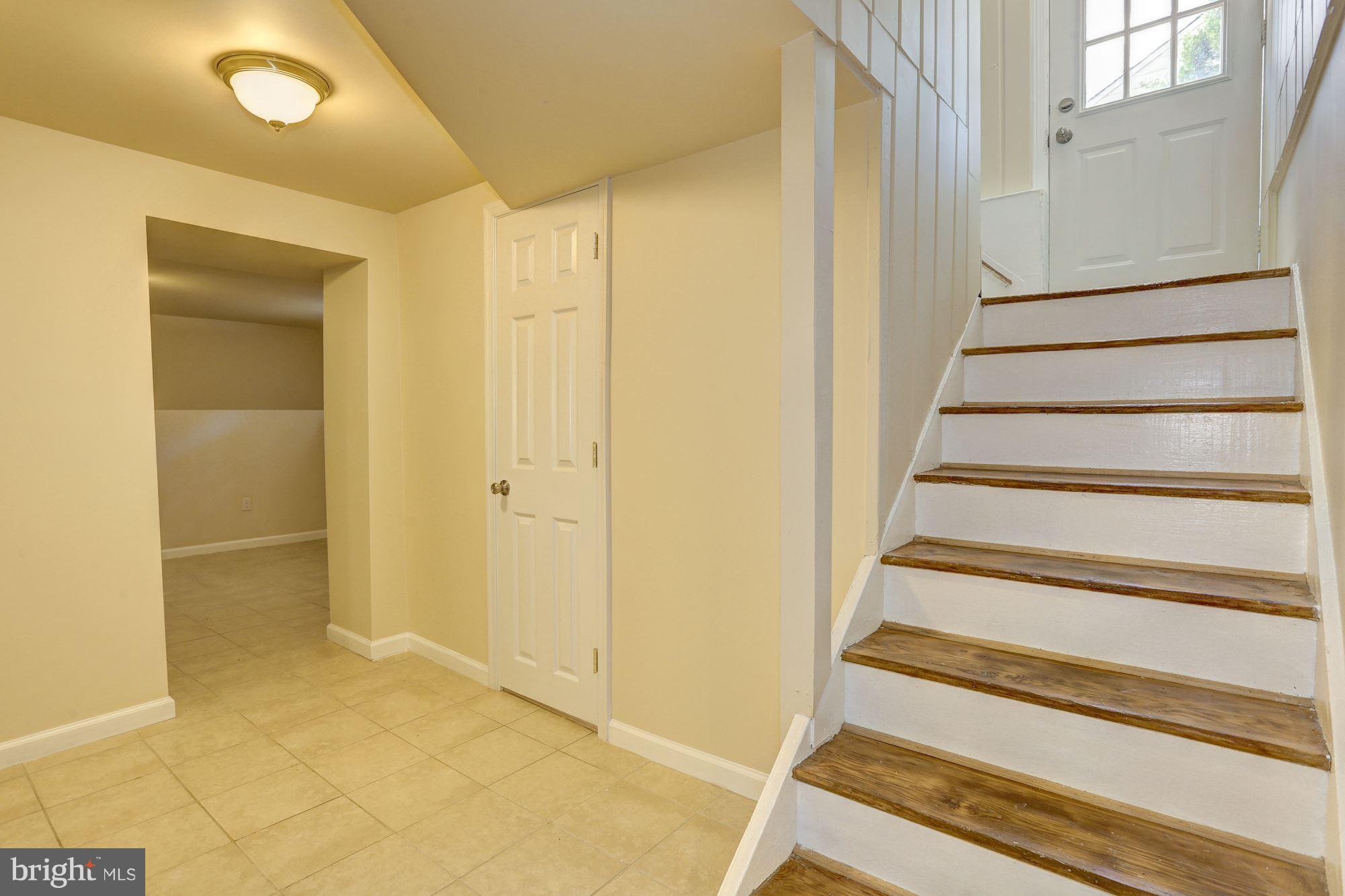 12005 Dewey Road Silver Spring, MD 20906 - Photo 19 of 30 Lower-Level Apartment/In-Law Suite