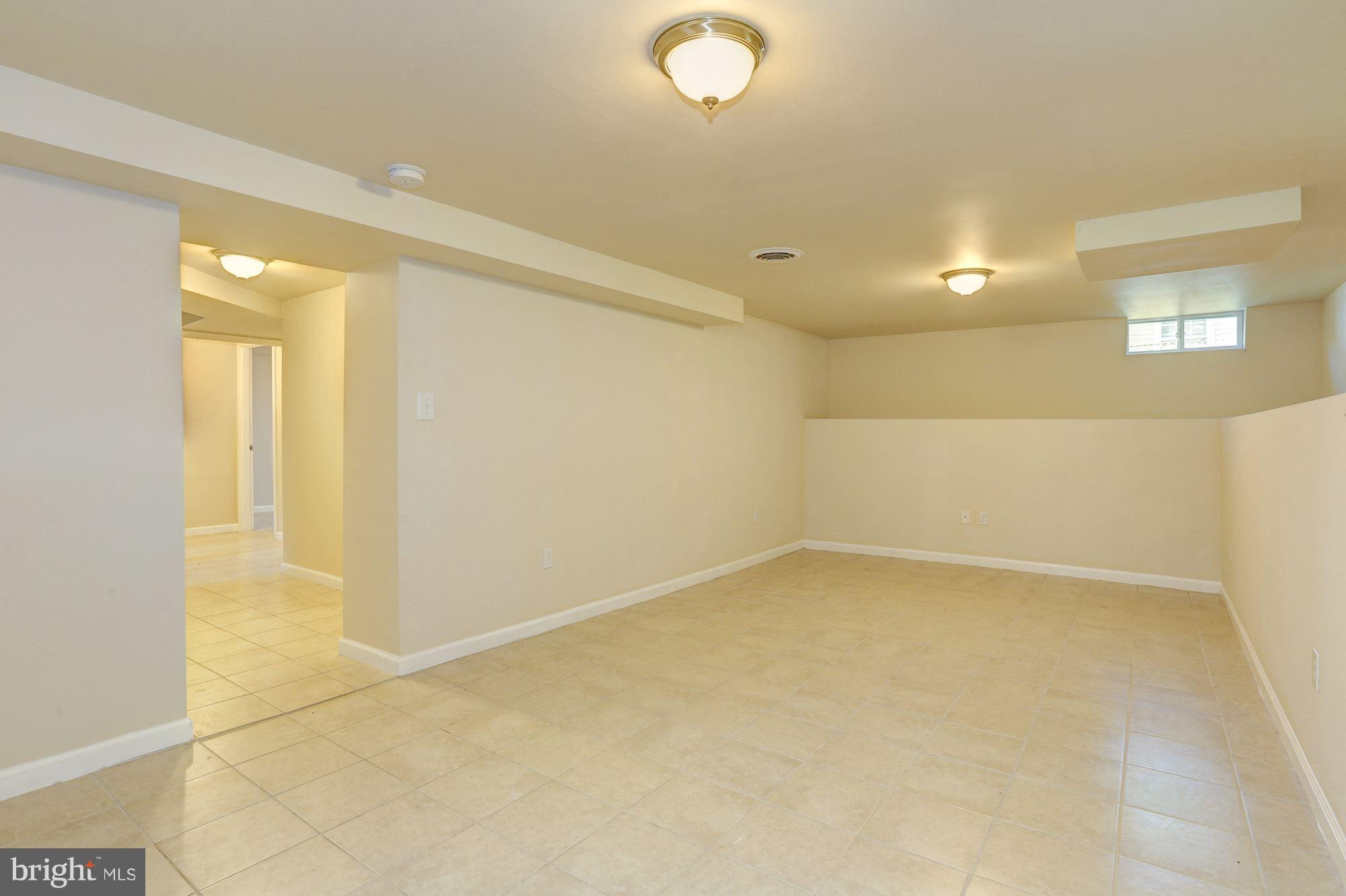 12005 Dewey Road Silver Spring, MD 20906 - Photo 20 of 30 Lower-Level Apartment/In-Law Suite