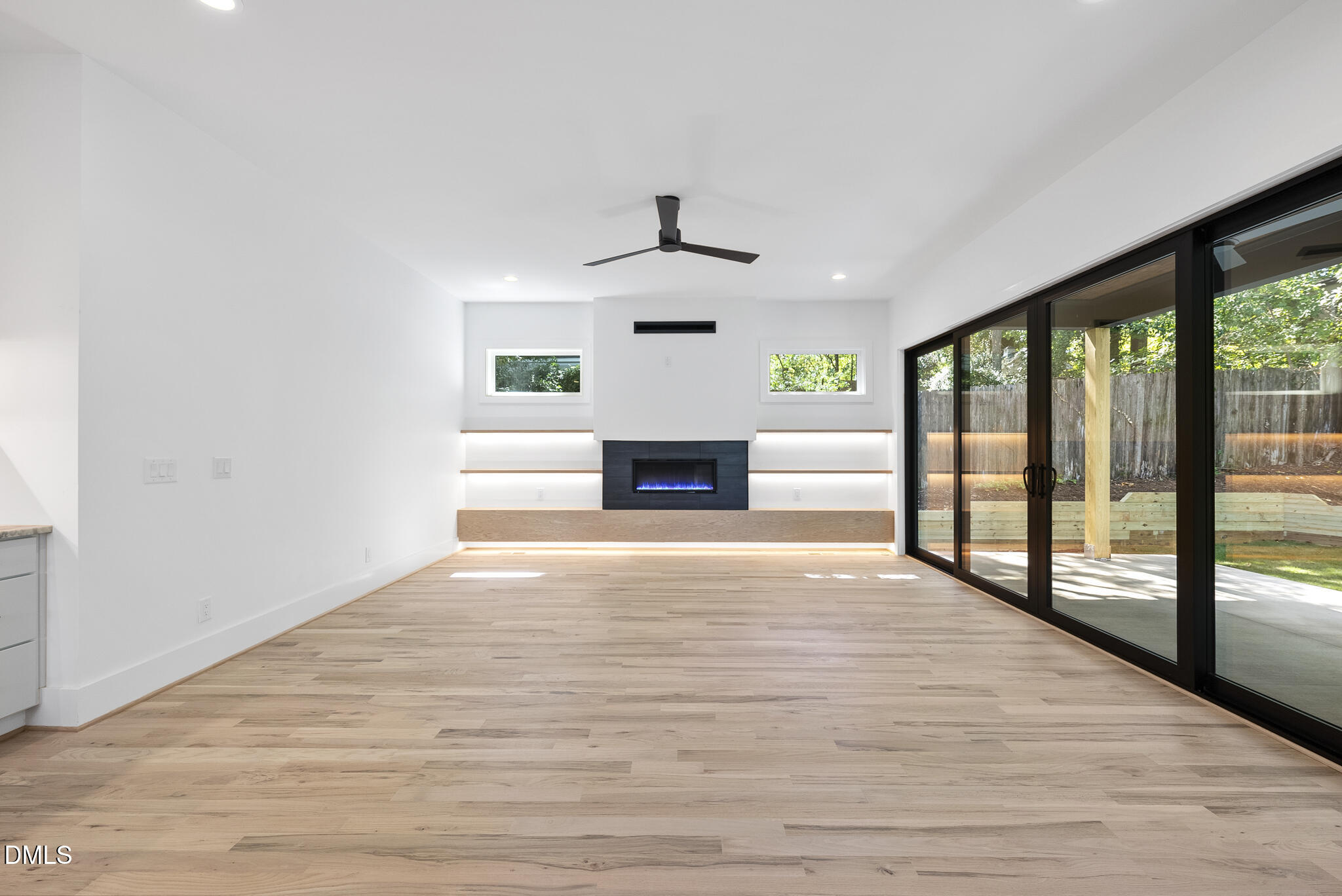 1009 Parker Street Raleigh, NC 27607 - Photo 27 of 66 DSC06164