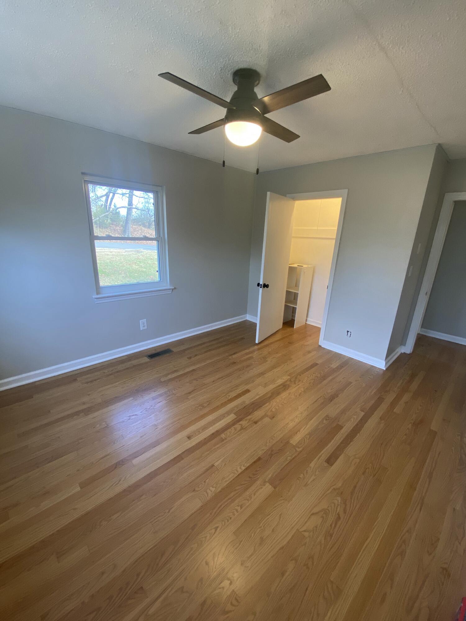 1018 Robins Crest Road Chattanooga, TN 37415 - Photo 22 of 40 IMG_6625