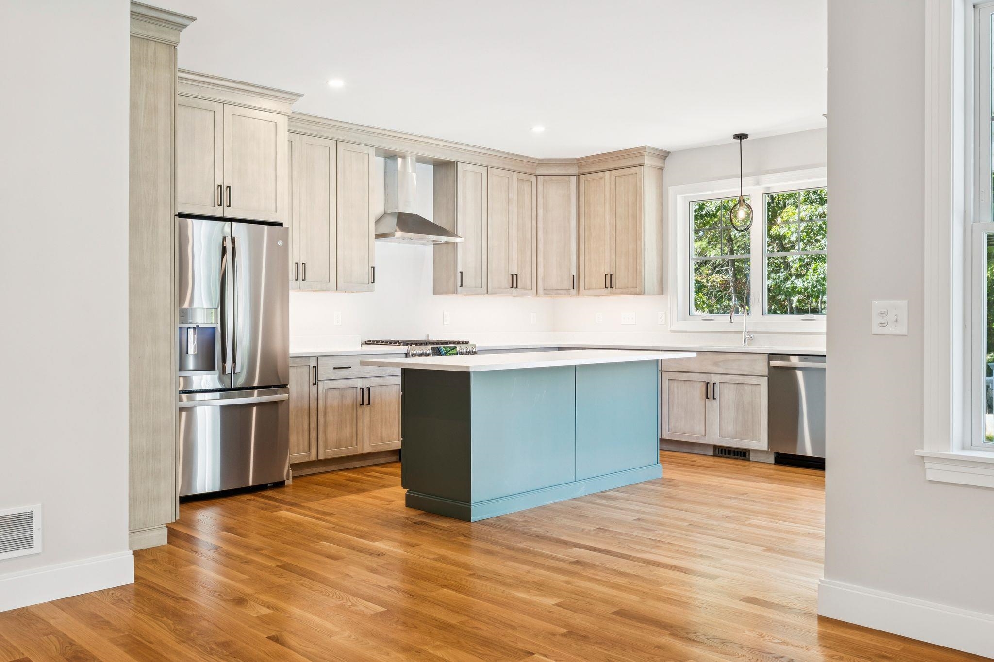 32 Coastal Ridge Lane North Hampton, NH 03862 - Photo 16 of 33 Gallery Image 16