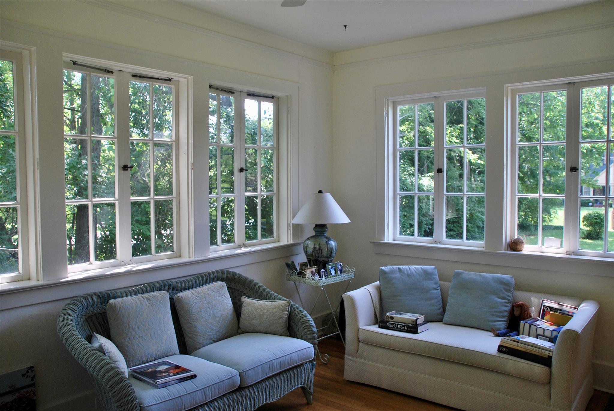 906 Estes Road Nashville, TN 37215 - Photo 4 of 15 a living room with furniture and a large window