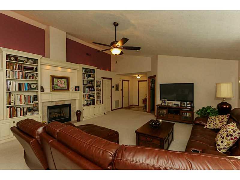 9225 Concert Way Indianapolis, IN 46231 - Photo 6 of 20