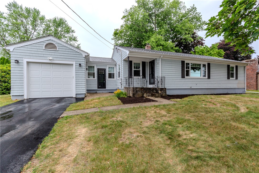 8 Barnes Street Smithfield, RI 02828 - Photo 1 of 48