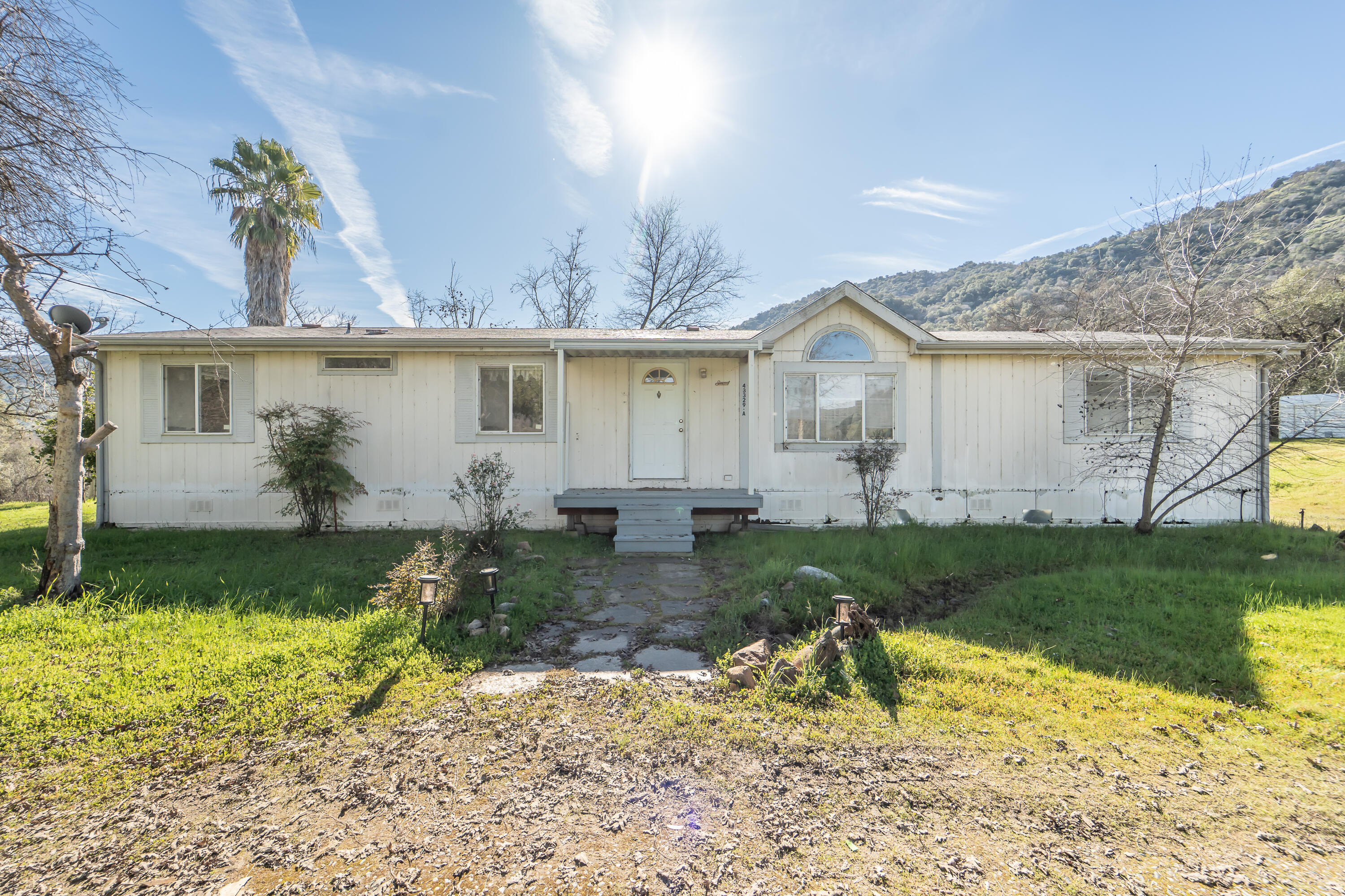 43329 North Fork Drive Three Rivers, CA 93271 - Photo 5 of 32 1