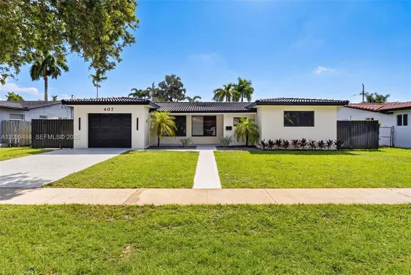 $895,000 | 407 South Highland Drive, Hollywood, FL 33021