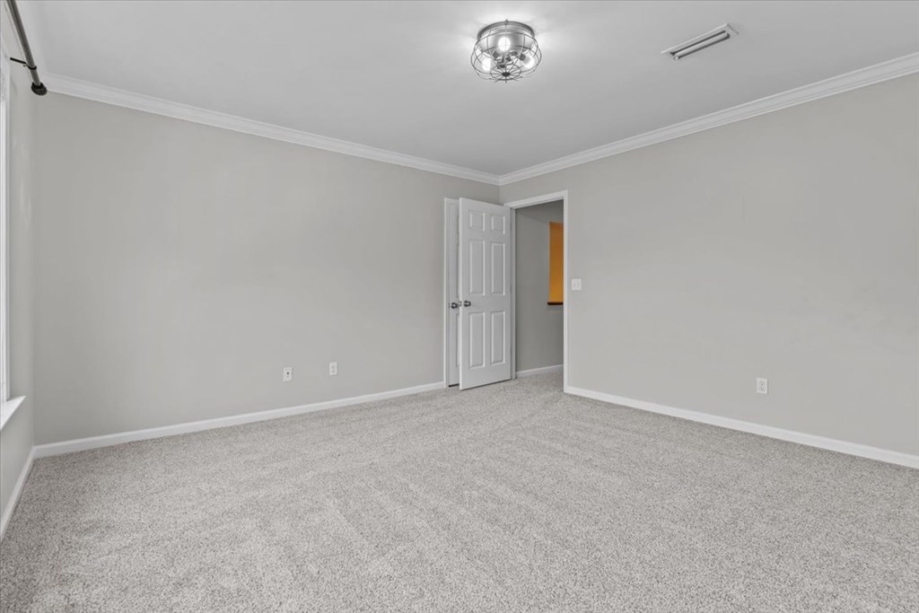 529 Edinburgh Way Dothan, AL 36305 - Photo 26 of 39 Gallery Image 26