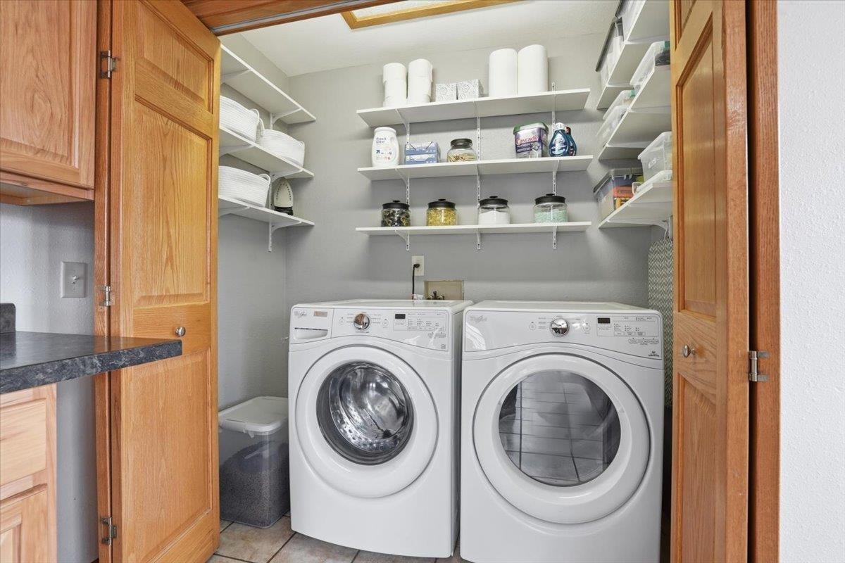 204 Hotel Street Brooklyn, WI 53521 - Photo 16 of 52