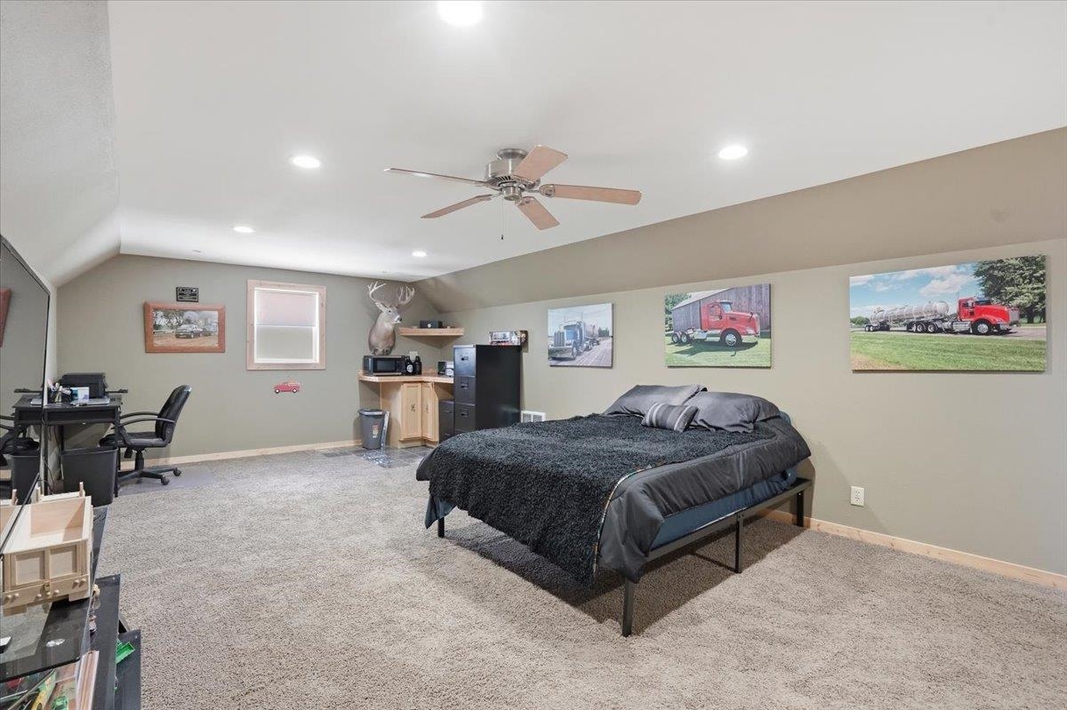 204 Hotel Street Brooklyn, WI 53521 - Photo 41 of 52