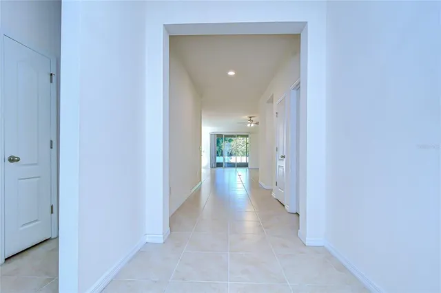 $400,000 | 10434 Scenic Hollow Drive, Riverview, FL 33578