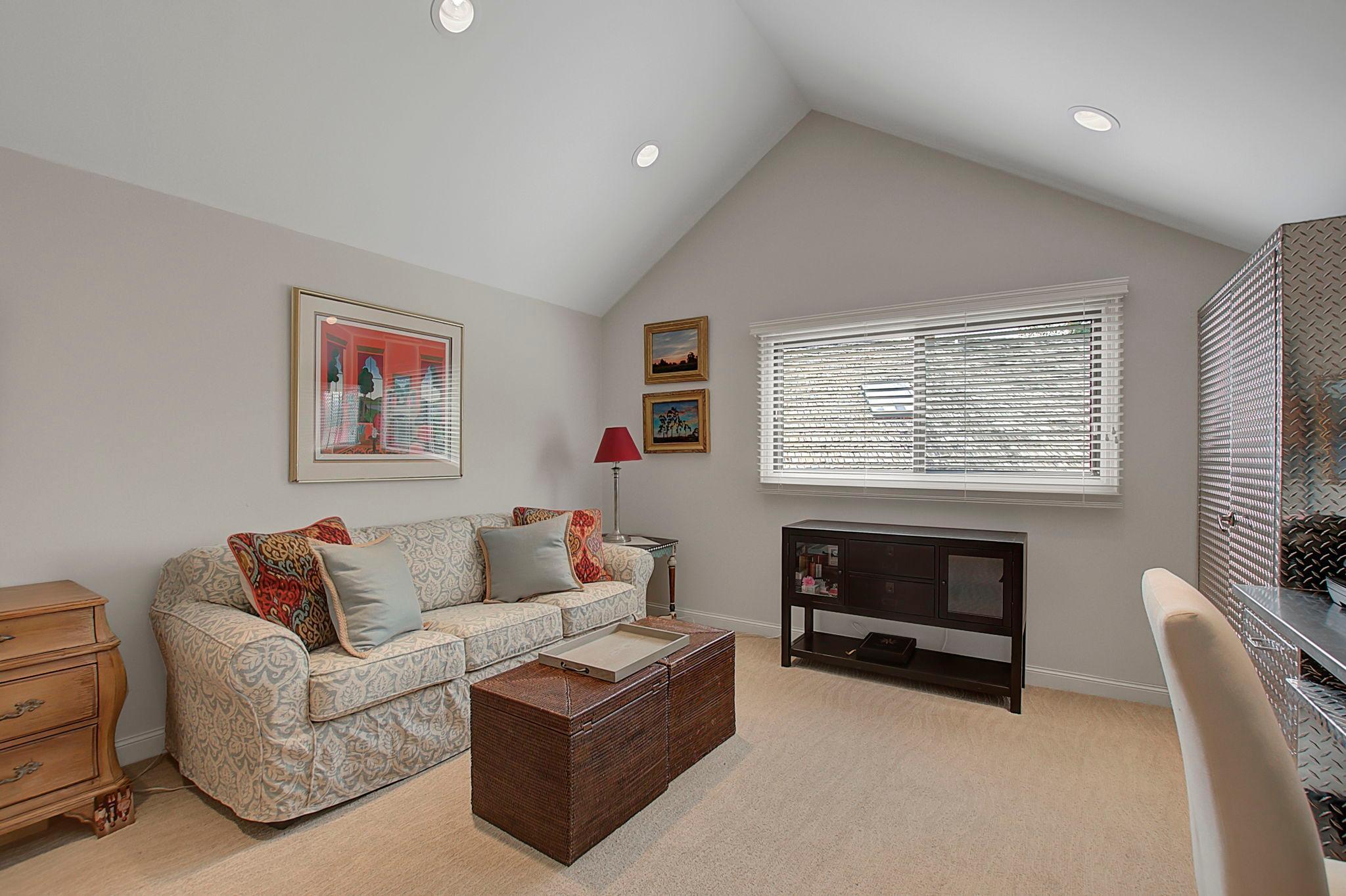 17923 Comstock Road Wayzata, MN 55391 - Photo 28 of 39 Gallery Image 28