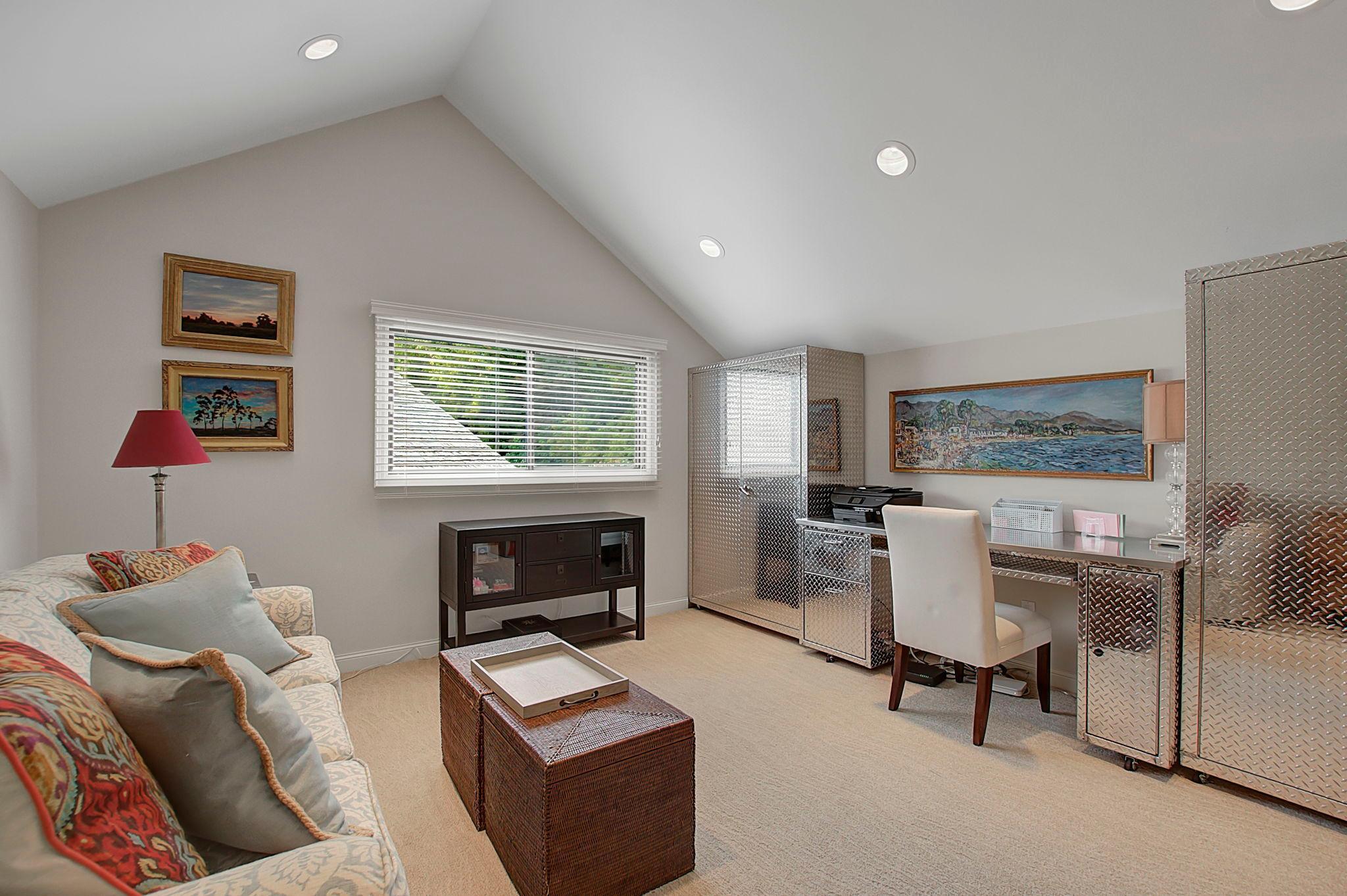 17923 Comstock Road Wayzata, MN 55391 - Photo 29 of 39 Gallery Image 29