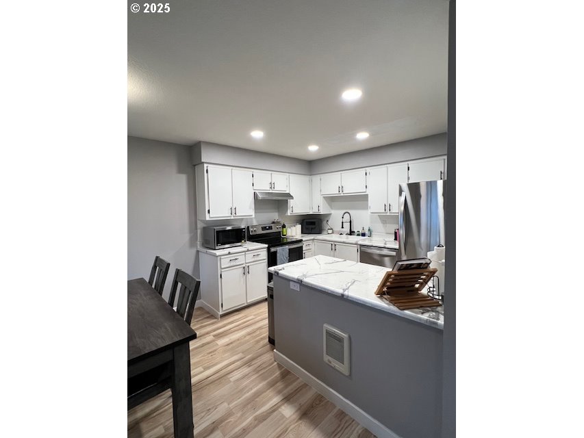 10690 Southwest Davies Road, Unit 53 Beaverton, OR 97008 - Photo 15 of 31 Gallery Image 15