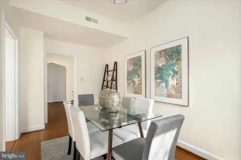 $599,000 | 3601 Connecticut Avenue Northwest, Unit 122, Washington, DC 20008